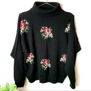 Vintage 90s Embroidered Turtleneck Sweater by Chinawear Sz L